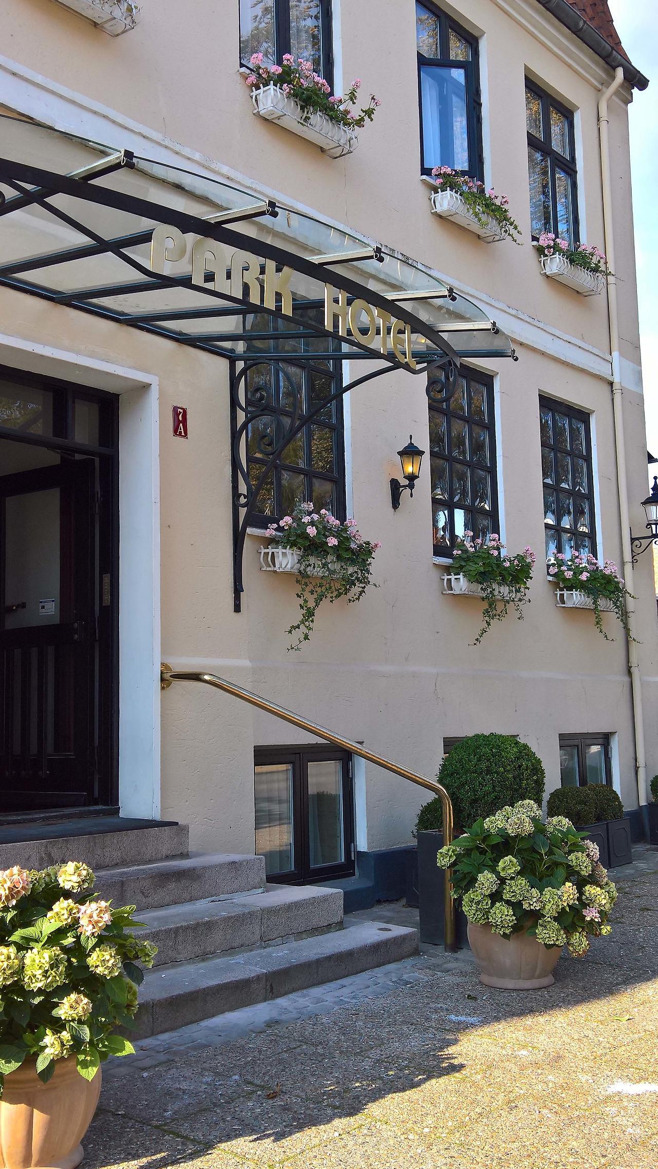 Park Hotel & Vinbar Frederikshavn Exterior foto